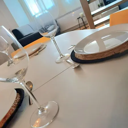 Le Loft - En Plein Centre Tres Spacieux 아파트 *